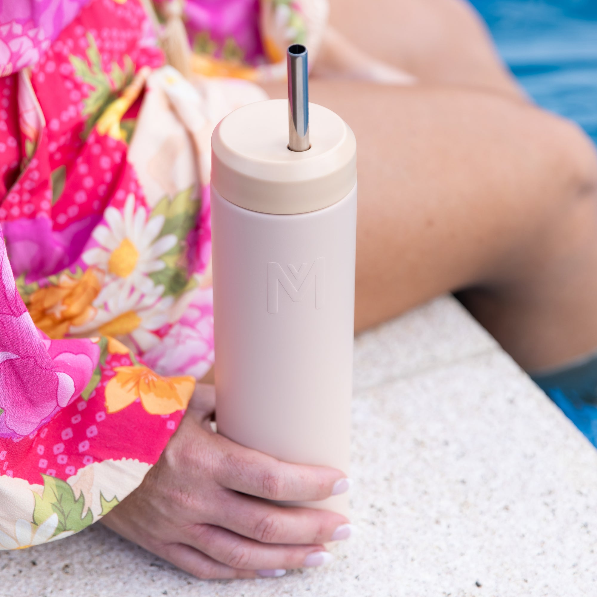 MontiiCo 700ml Smoothie Cup & Stainless Straw - Dune - PRE-ORDERS OPEN